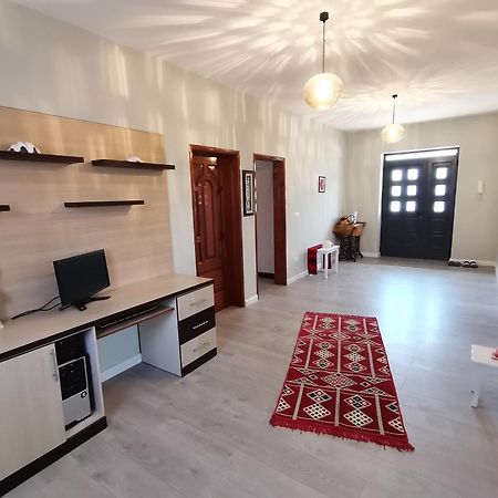 Leatis Apartment Δυρράχιο Εξωτερικό φωτογραφία