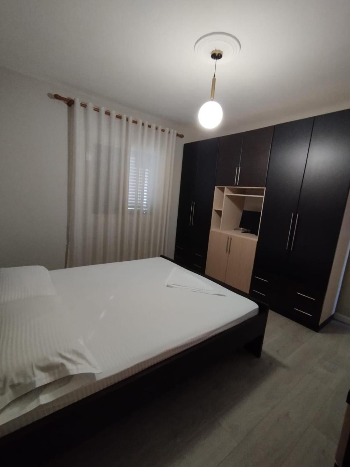 Leatis Apartment Δυρράχιο Εξωτερικό φωτογραφία