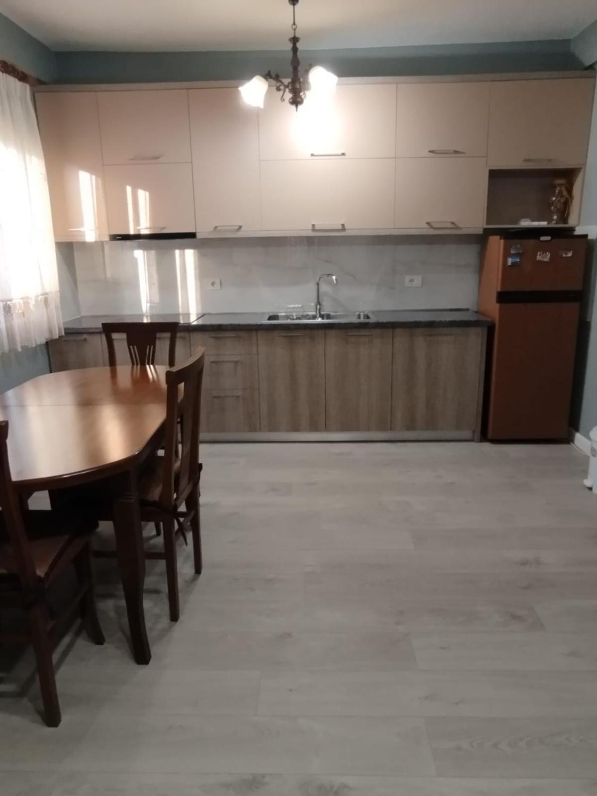 Leatis Apartment Δυρράχιο Εξωτερικό φωτογραφία