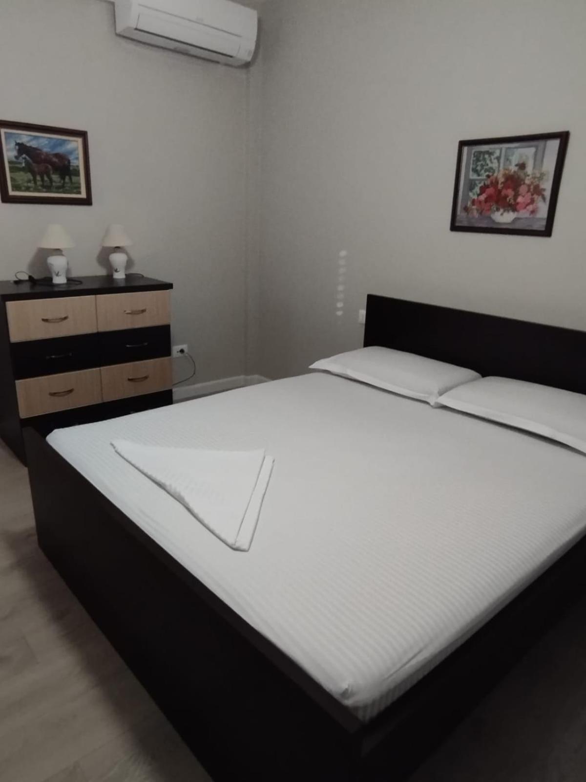 Leatis Apartment Δυρράχιο Εξωτερικό φωτογραφία