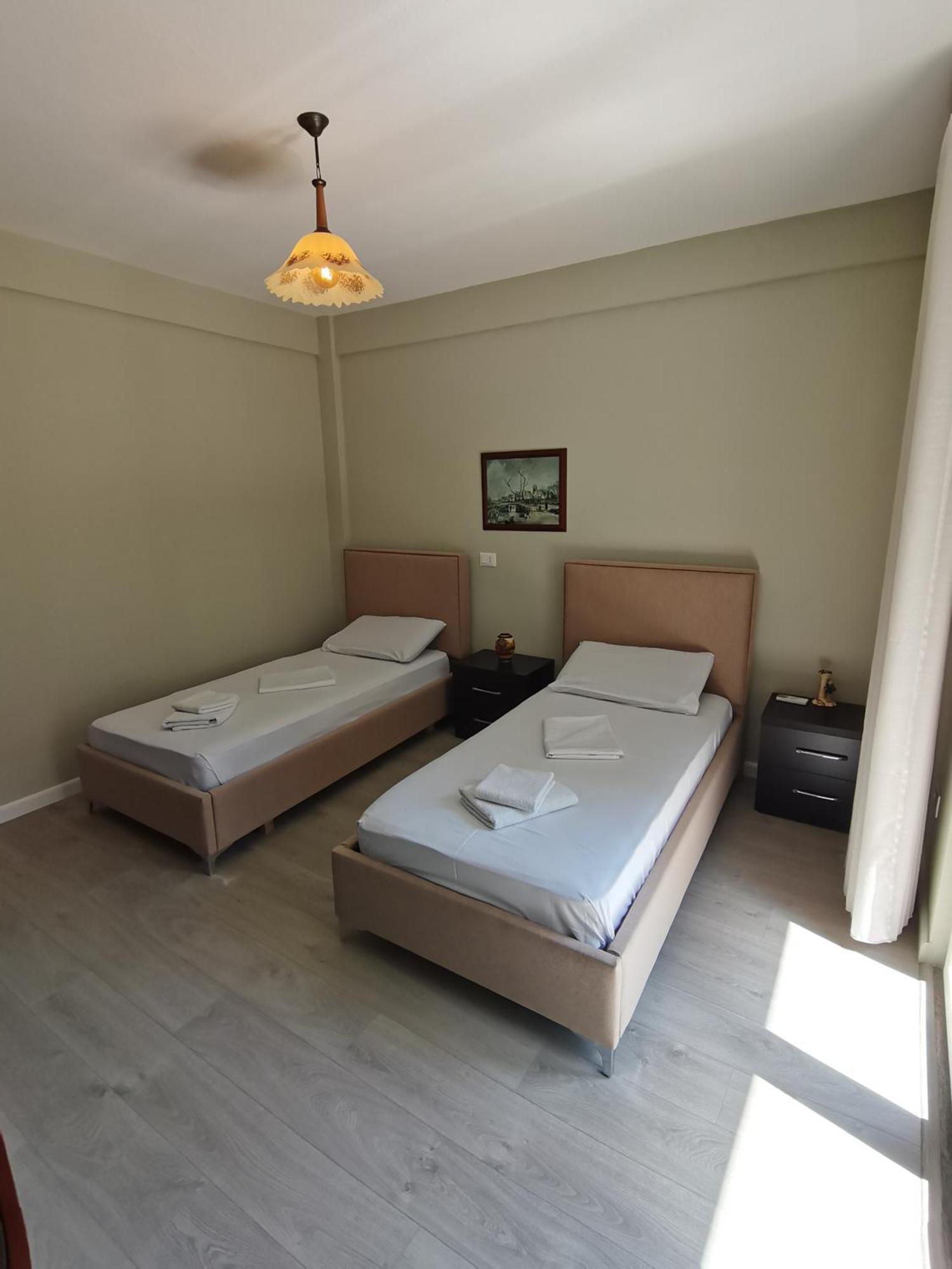 Leatis Apartment Δυρράχιο Εξωτερικό φωτογραφία