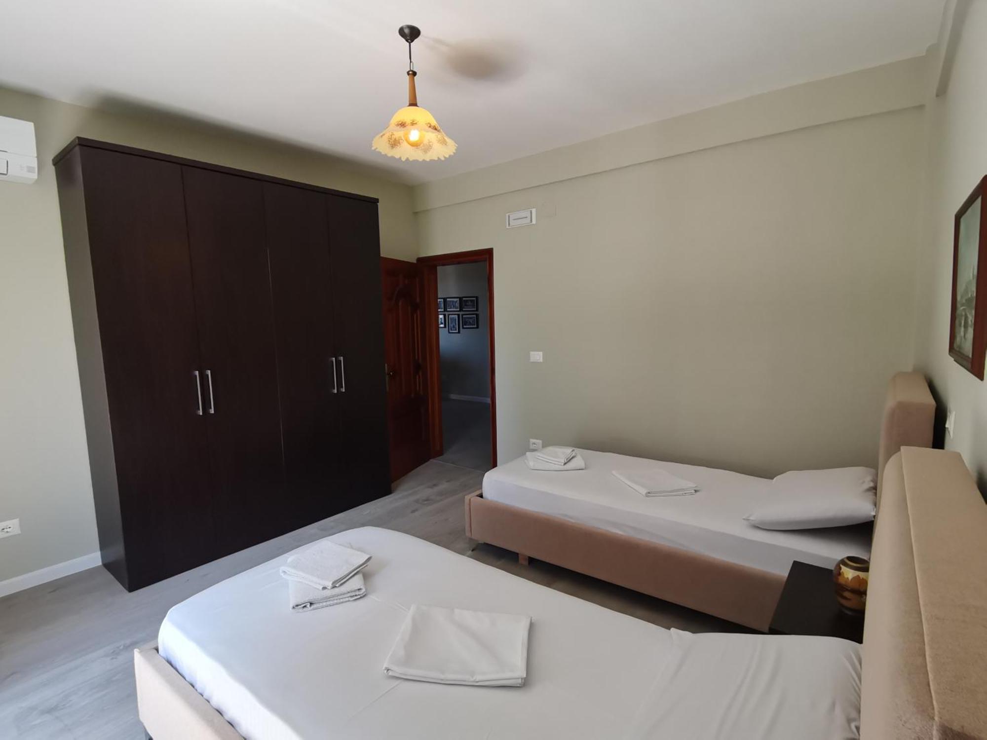 Leatis Apartment Δυρράχιο Εξωτερικό φωτογραφία